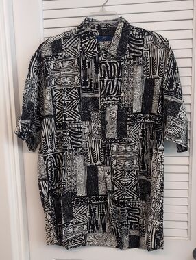 Vintage New Man Black & White Graphic Button-Up Tropical Print Shirt